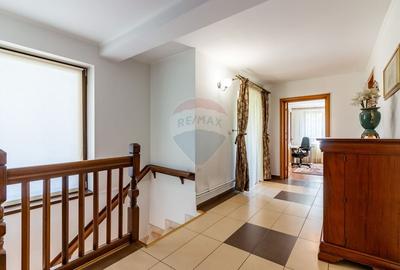 Casă cu 6 camere cu Teren 490 Mp în Eroii Revoluției - 7