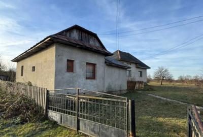 Casă cu 3 camere cu Teren 2500 Mp în Șindrești - 10