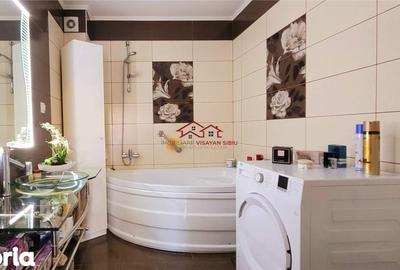 Casă cu 3 camere decomandat cu Canalizare în Central - 4
