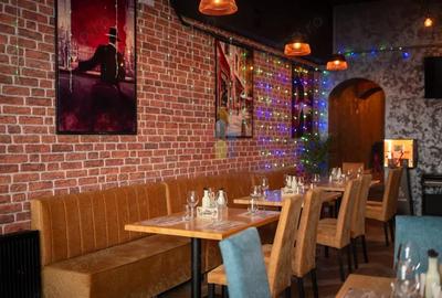 Spațiu comercial, de 300 mp, în Ultracentral - 5