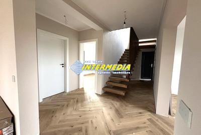 Casă individuală cu 5 camere cu Teren 550 Mp în Ighiu - 14