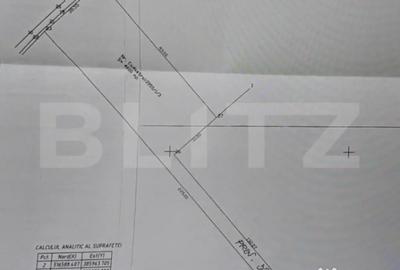 Teren de 4600 mp, în Central