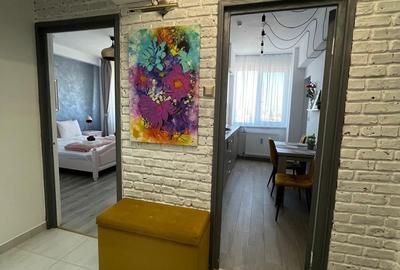 Apartament cu 2 camere decomandat în Central