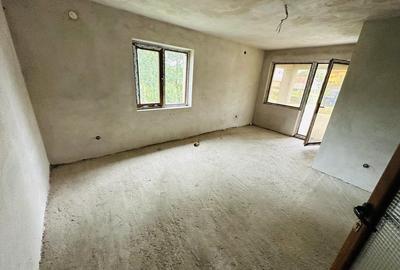 Casă individuală cu 8 camere cu Teren 680 Mp în Baia de Fier - 10