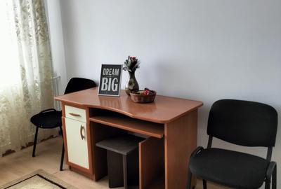 Garsonieră nedecomandată în Poarta 6 - 2