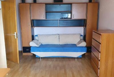 Garsonieră decomandată în Titan - 5