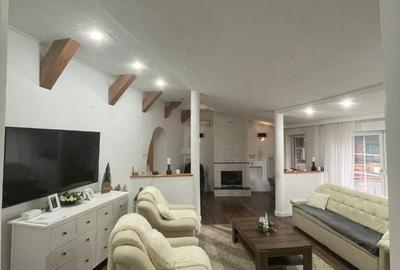 Apartament cu 5 camere în Central - 10