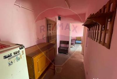 Apartament cu 2 camere decomandat în Valea Aurie - 1