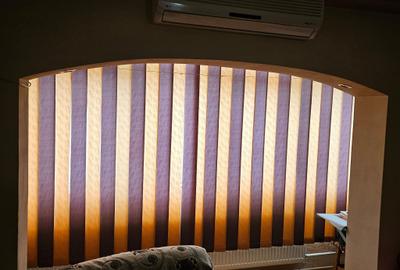 Apartament cu 3 camere în Broșteni - 2