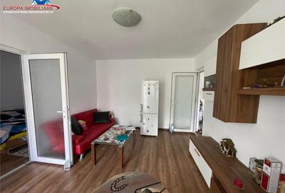 Apartament 3 camere de zona 23 August Tulcea