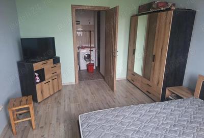 Garsonieră decomandată în Far - 2