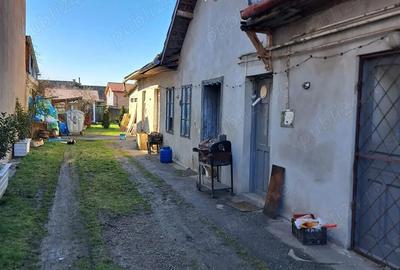 Casă în Central - 1