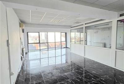 Spațiu comercial, de 100.30000305176 mp, în Capitol - 1
