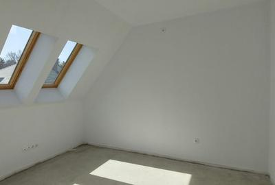 Penthouse cu 4 camere decomandat în Central - 4
