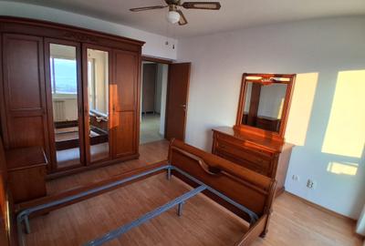 Apartament cu 2 camere decomandat Cartier Dream Village Cod 161046 - 2