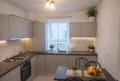 Apartament cu 3 camere decomandat, mobilat în Tractorul - 2