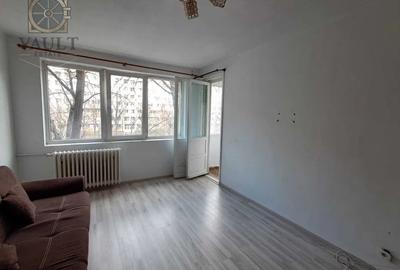 Apartament cu 2 camere semidecomandat în Colentina