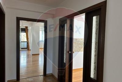 DE INCHIRIAT Apartament 4 camere in zona Baneasa - 9