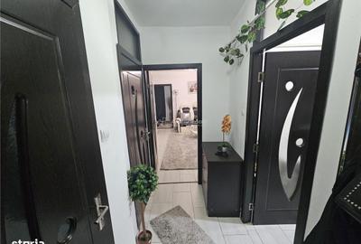 Apartament cu 3 camere semidecomandat în Central - 7