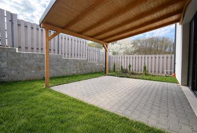 Duplex cu 4 camere cu Canalizare în Florești - 9