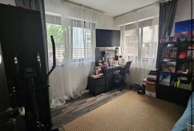 Apartament cu 3 camere decomandat în Central - 8