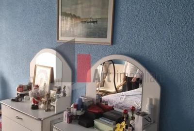 Apartament cu 3 camere semidecomandat în Romană - 7