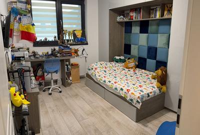 Apartament 2 Camere Decomandat Mobilat Utilat Loc Parcarecu + Curte