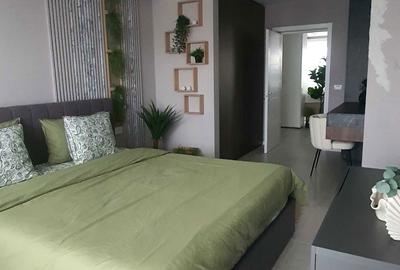 Apartament cu 4 camere decomandat în Central - 1