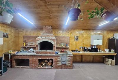 Pensiune de vanzare in Venus - 7