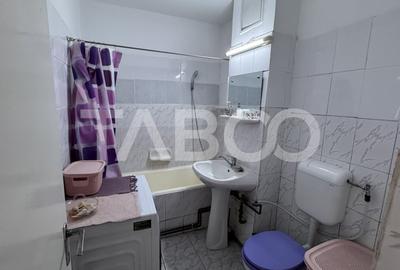 Apartament 2 camere mobilat decomandat 50mp balcon Vasile Aaron Sibiu - 4