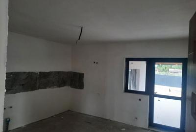 Casă cu 3 camere în Șendreni - 4