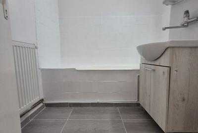 Apartament cu 2 camere decomandat în Mihai Bravu - 3