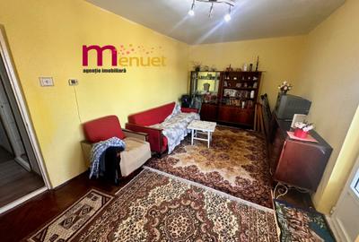 Apartament cu 4 camere decomandat în Central - 1