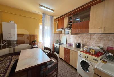 Apartament cu 3 camere de vanzare - zona Dallas, Aiud - 7