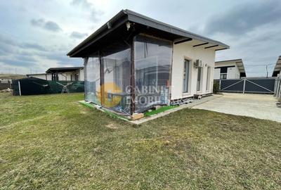 Casă individuală cu 3 camere cu Canalizare în Vișani - 12