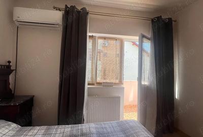 Apartament cu 3 camere decomandat în Central - 1