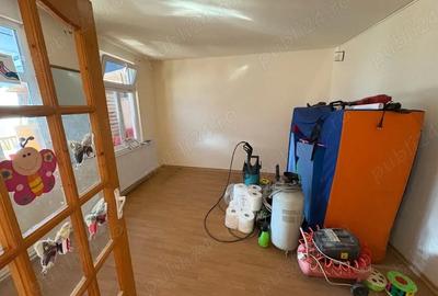 Casă cu Teren 265 Mp în Central - 2
