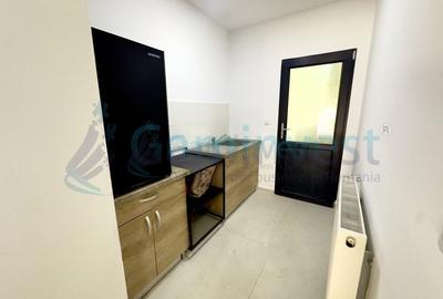 Birou, de 17 mp, în Decebal - 6