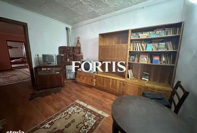 Casă cu 3 camere cu Teren 332 Mp în Central - 4