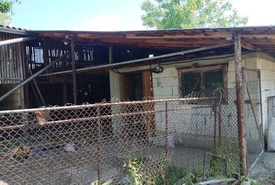 Casă cu 5 camere cu Canalizare în Central - 8