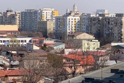 Apartament decomandat în 13 Septembrie