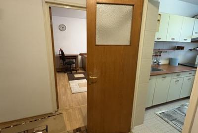 Apartament cu 3 camere decomandat, mobilat în Drumul Taberei - 11