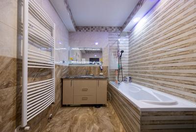 Apartament cu 3 camere decomandat, mobilat în Tractorul - 18