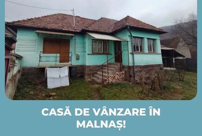 Casă cu 3 camere cu Teren 796 Mp în Malnaș - 1