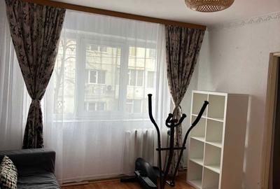 Apartament cu 2 camere decomandat în Pieții - 2