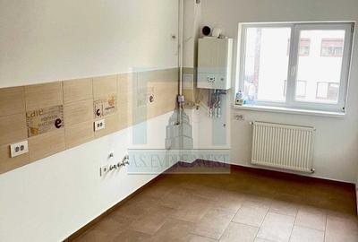 Apartament 2 camere decomandat - zona Tractorul - 5