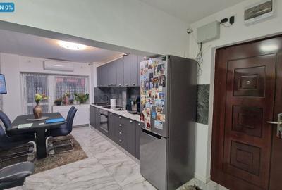 De Vanzare, Apartament 3 Camere, Etaj intermediar cu lift Comision 0 - 1