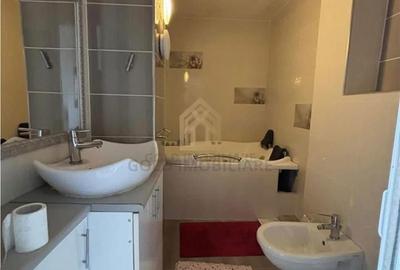 Apartament cu 4 camere în Progresul - 1