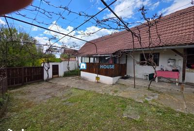 Casă cu 2 camere cu Teren 900 Mp în Mândra - 12