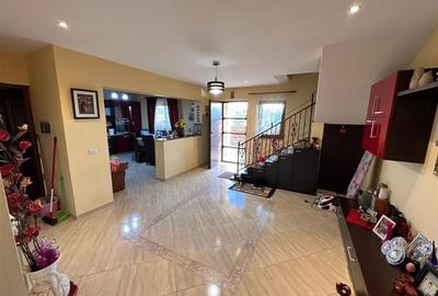 Casa P+1 de vanzare in Vanatori ! - 2